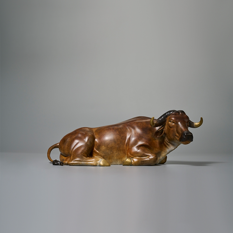 Two-Piece Brass Buffalo Sculpture Set Handcrafted Copper Ox Figurines Home Decoration Gift - Image 3